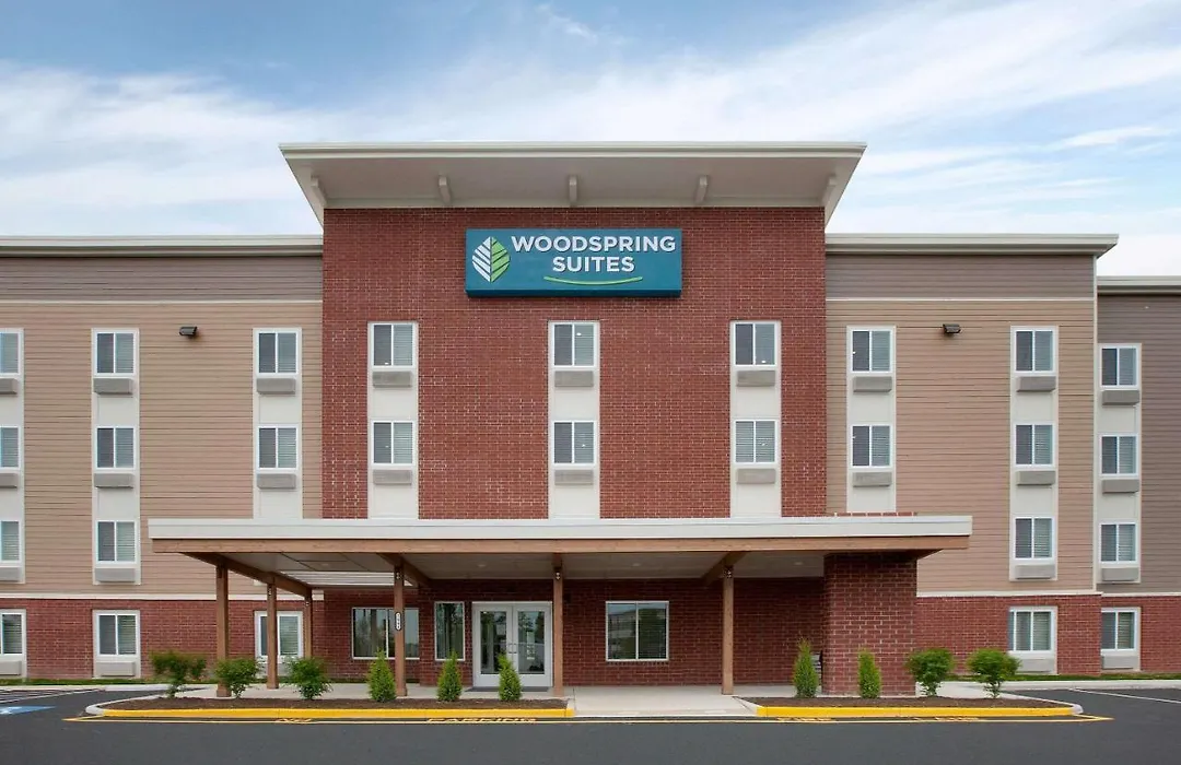 Woodspring Suites Quantico-1