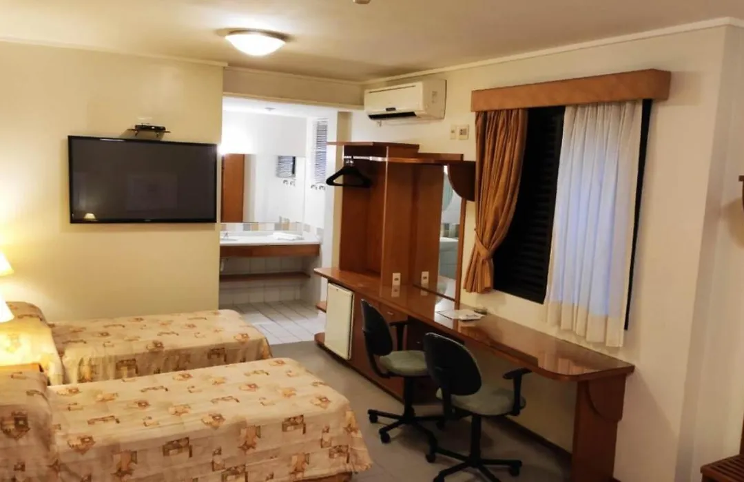 Hotel Metrópolis-1