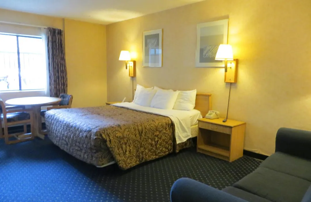 Grand Park Inn Anaheim Maingate-1