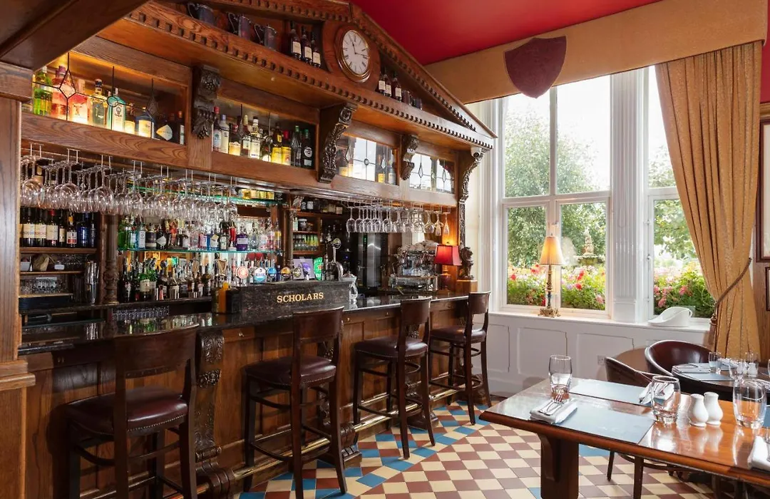 Scholars Townhouse Hotel-1