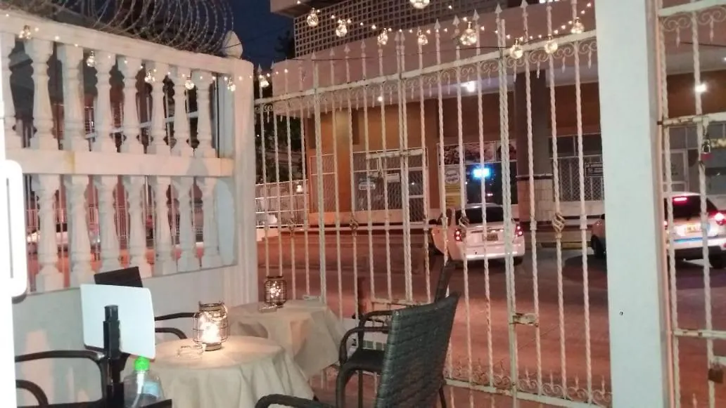 Hostal Marbella 47-1