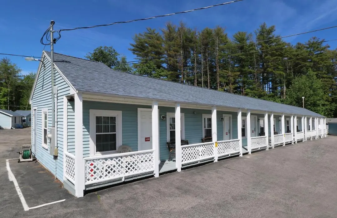 Brookside Inn & Cottages-1