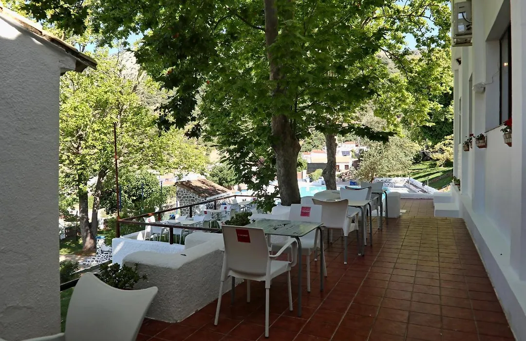 Hotel Rural&Restaurante Las Camaretas-1