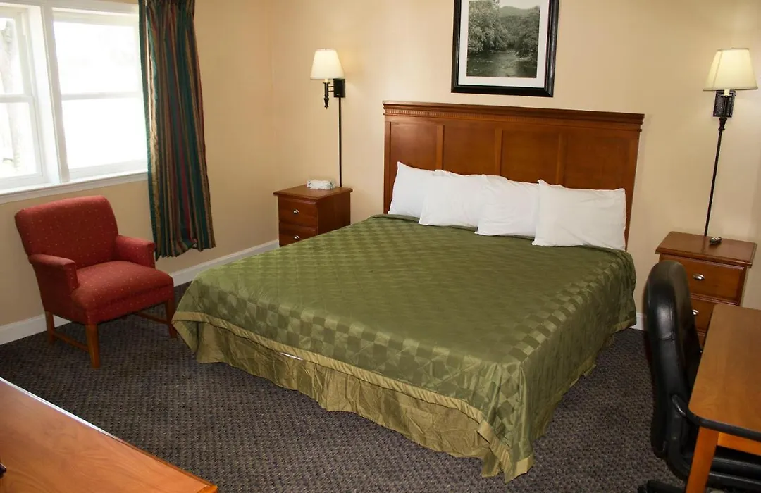 Budget Inn-1