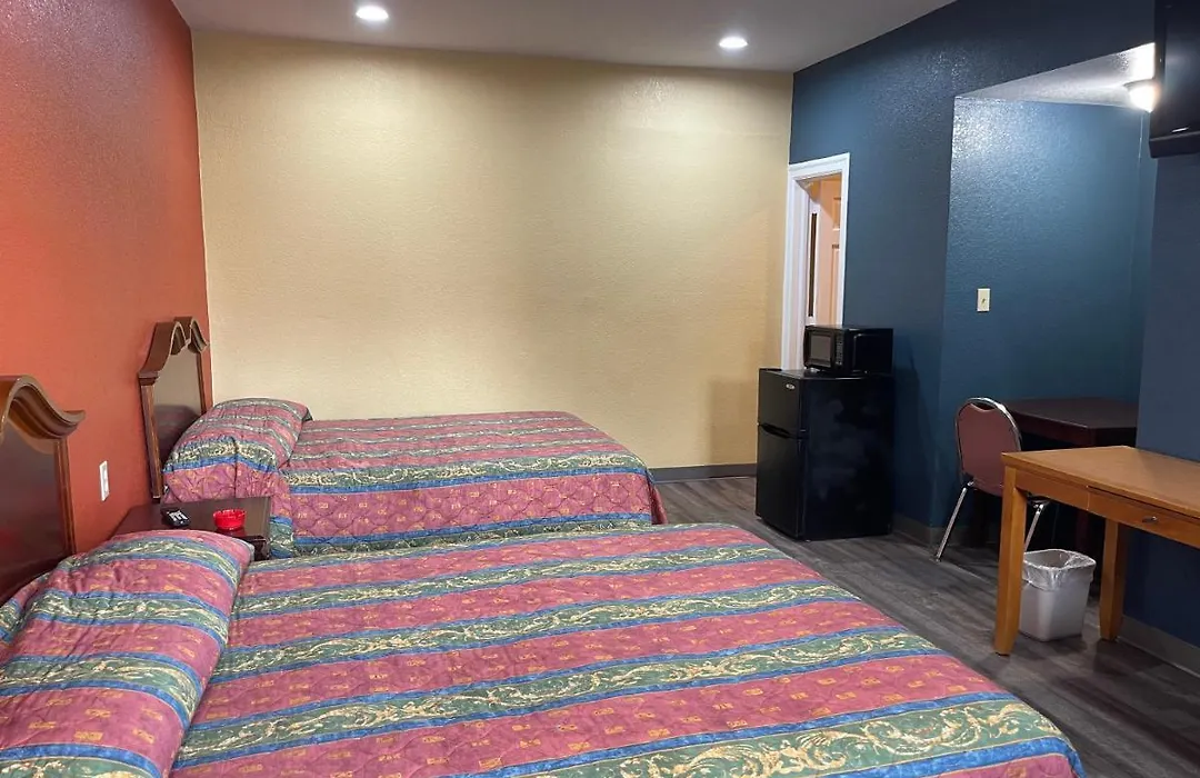 Kenwood Court Motel-1