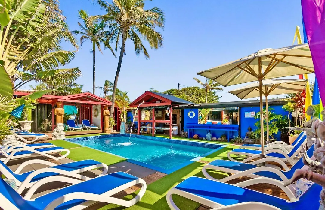 Hideaway Noosa Men Only Beach Resort-1
