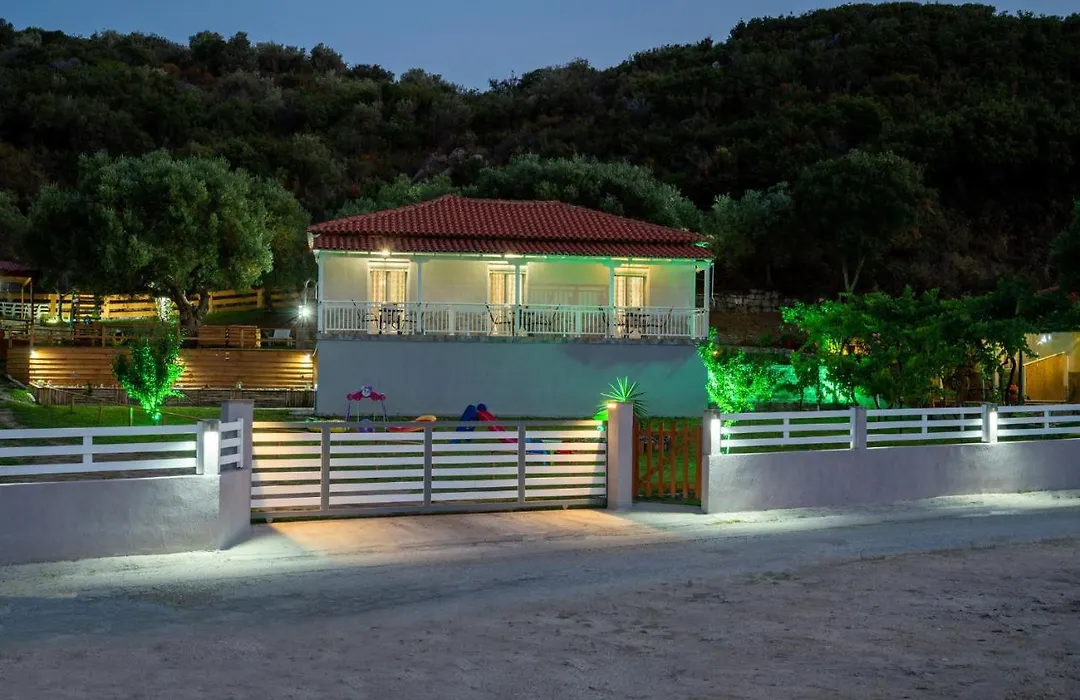 Studios Vagelis-1