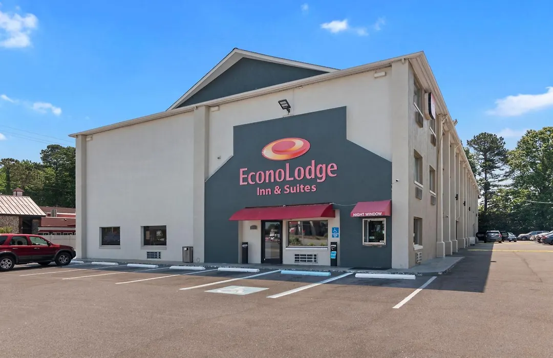 Econo Lodge Inn & Suites Virginia Beach - Norfolk-1