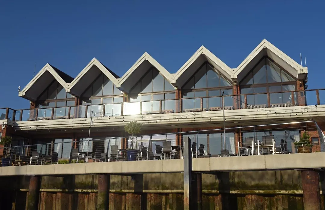 Royal Southern Yacht Club-1