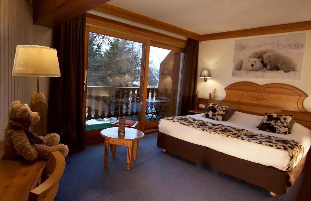 Hôtel Serre Palas-1