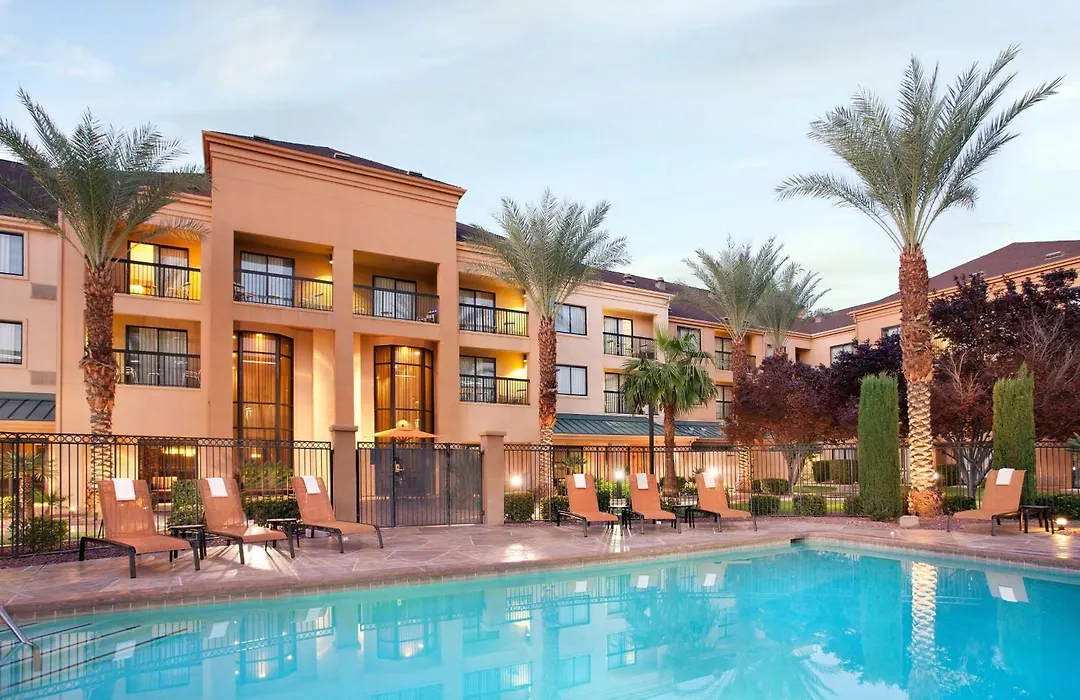 Sonesta Select Las Vegas Summerlin-1