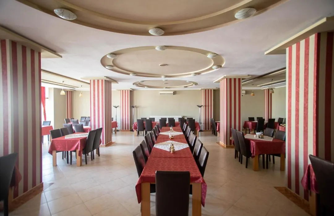 Hotel Alexandra-1