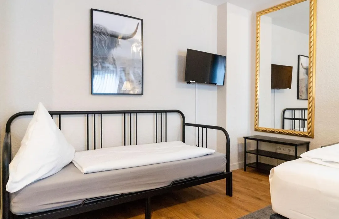 Hotel Beim Schupi Karlsruhe-1