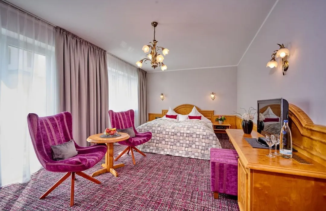 Landhotel Schneider-1