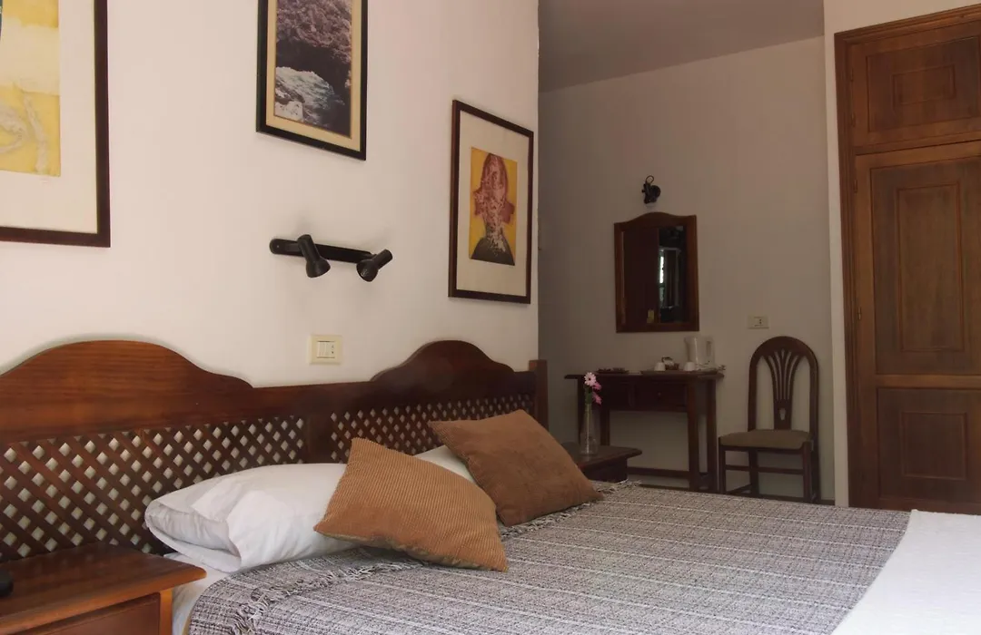 Hotel Ida Inés-1