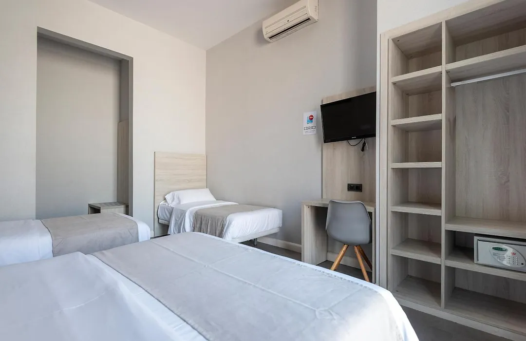 Plaza Goya Rooms-1