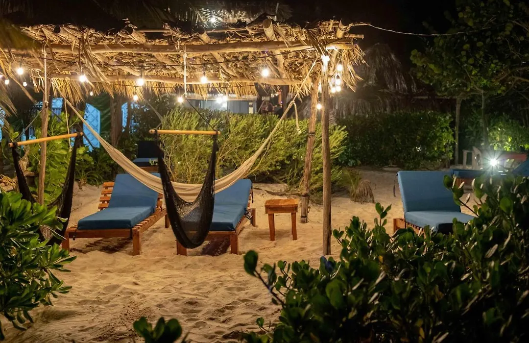 Casa Mate BeachFront Cabañas El Cuyo-1