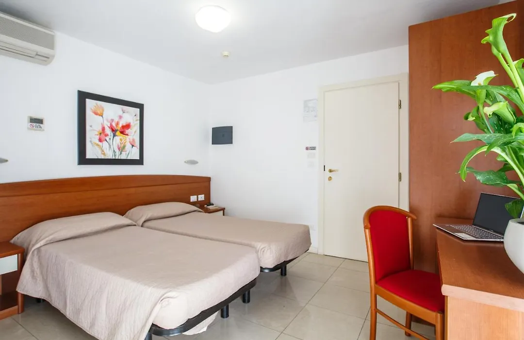 Hotel Ada-1