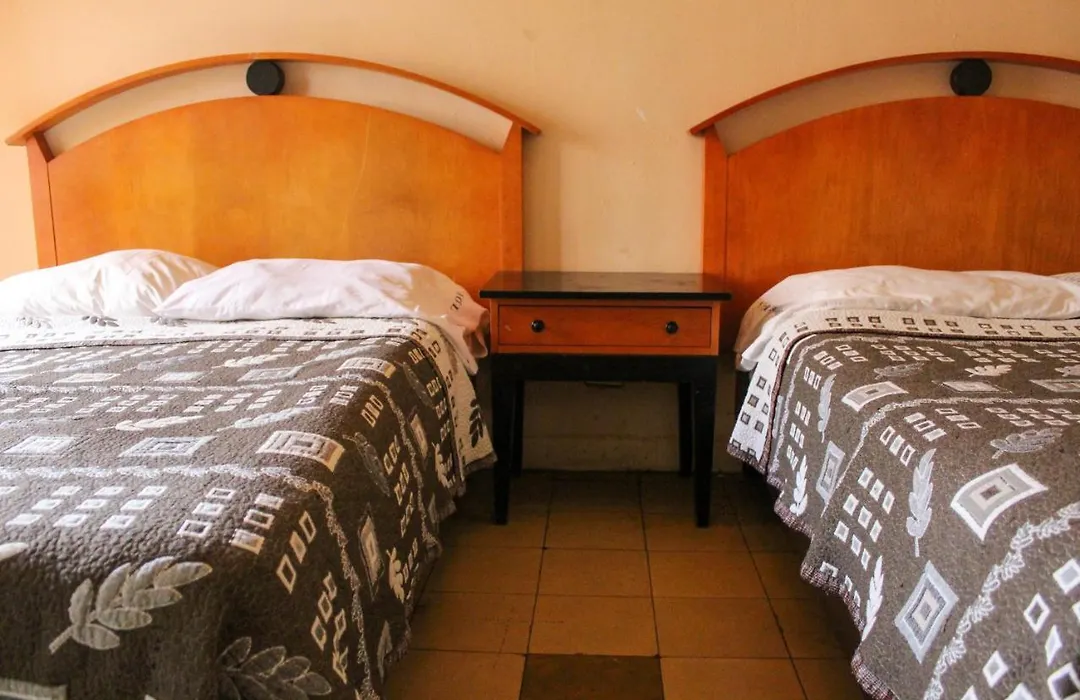 Hotel Regis-1