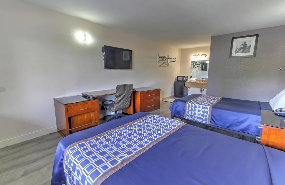 Budget Lodge Churchland-1