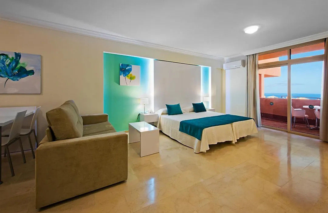 Kn Aparthotel Panorámica-1
