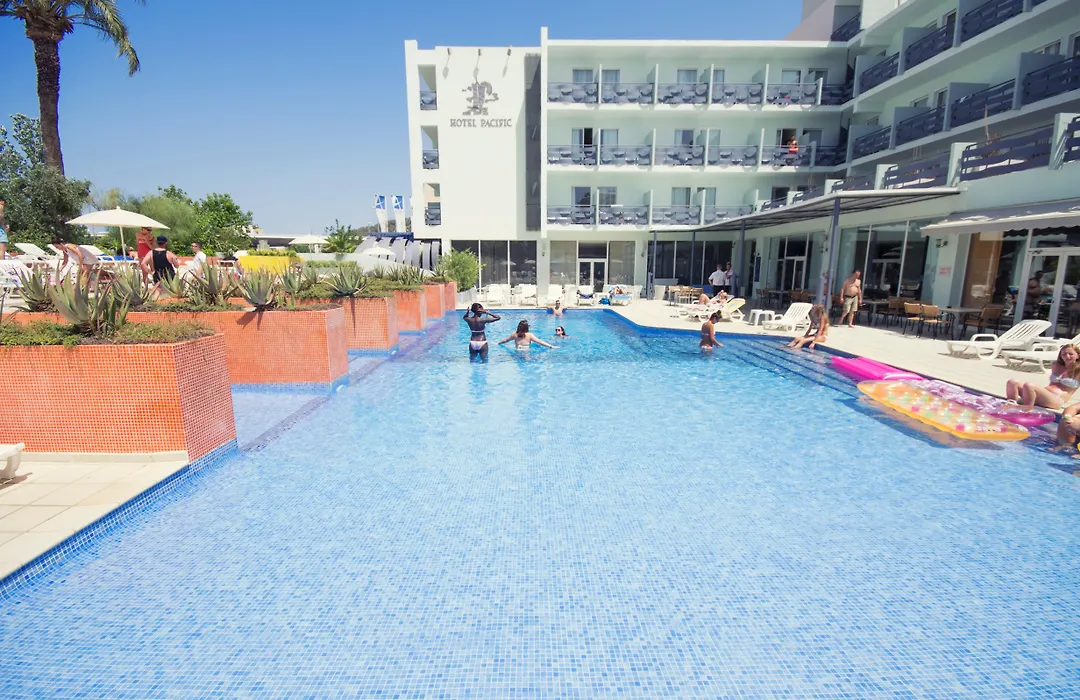 azuLine Hotel Pacific-1