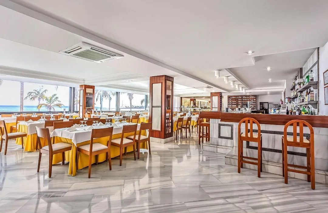 Hotel Lancelot-1