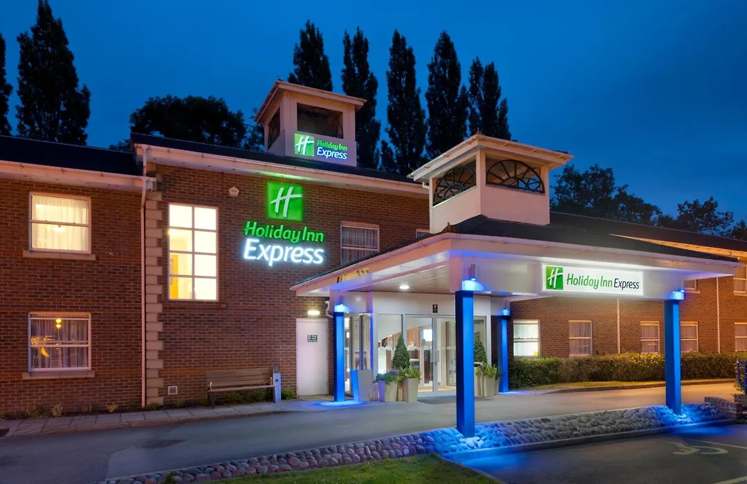 Holiday Inn Express Leeds-East By Ihg-1