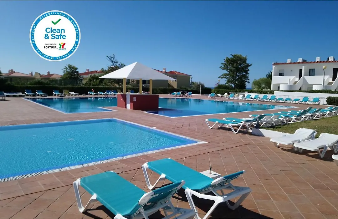 Quinta Das Figueirinhas & Quintinha Village-1