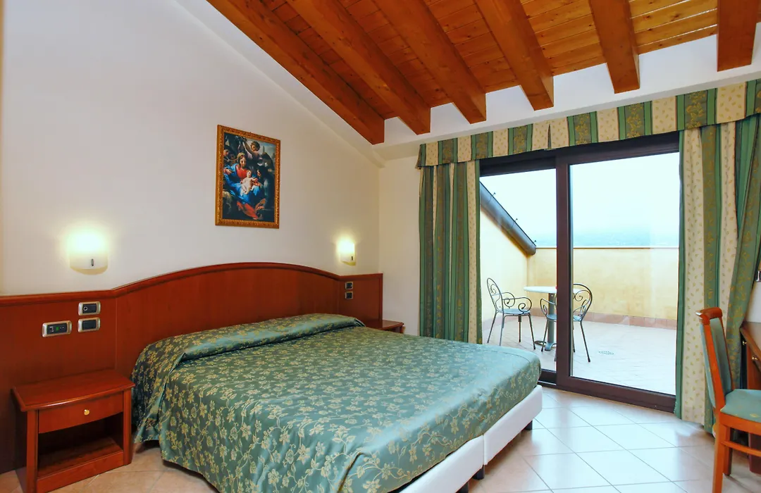 Garda Family House-1
