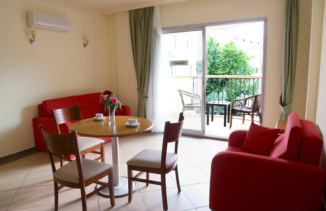 Club Karakas Apart Otel-1