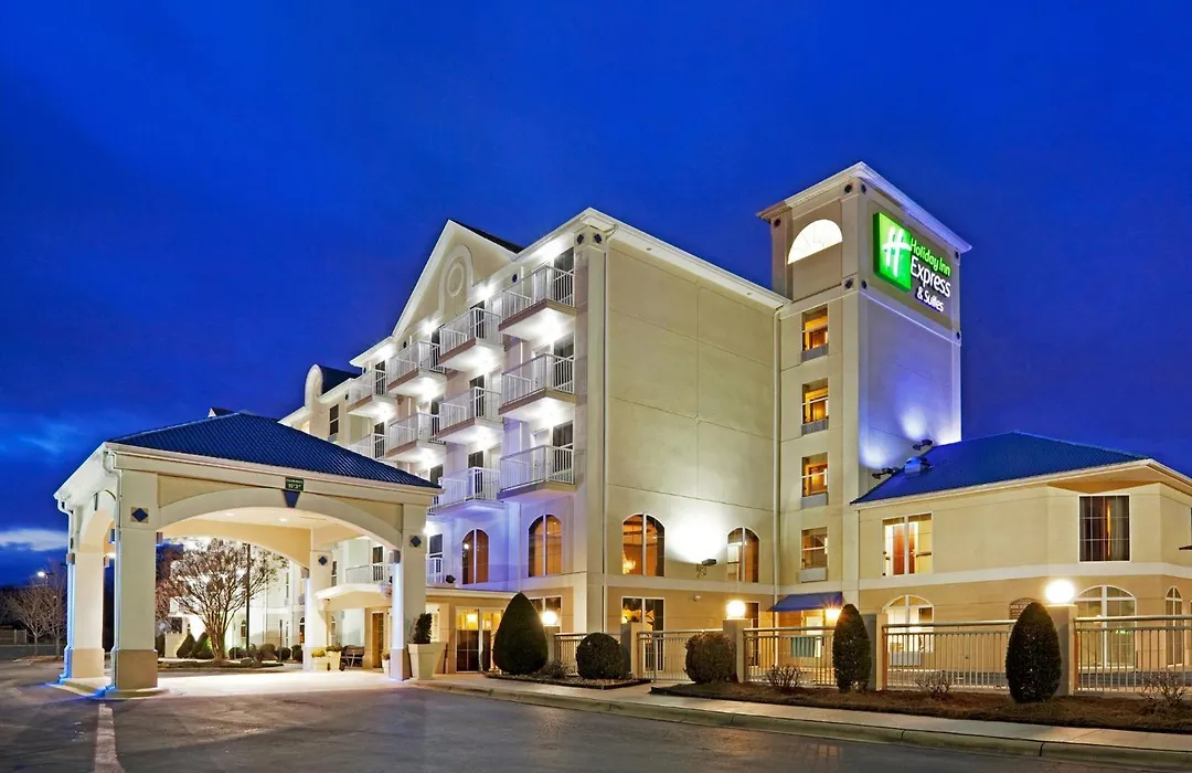 Holiday Inn Express & Suites Asheville Sw - Outlet Ctr Area By Ihg-1