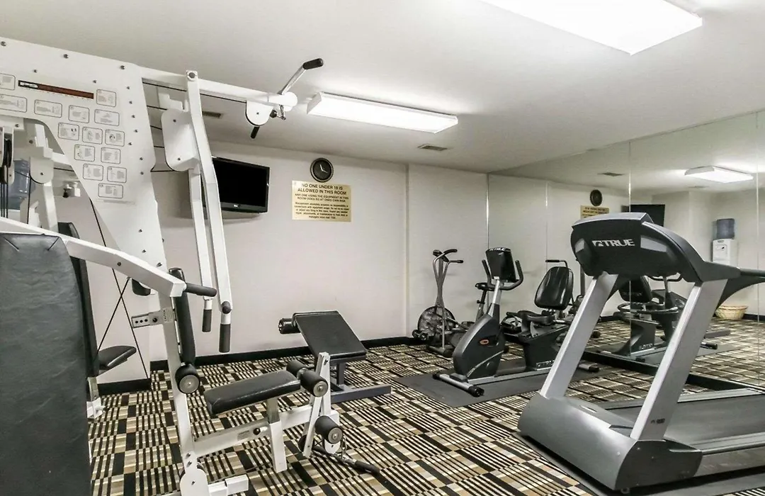 Quality Inn & Suites University-Airport-1