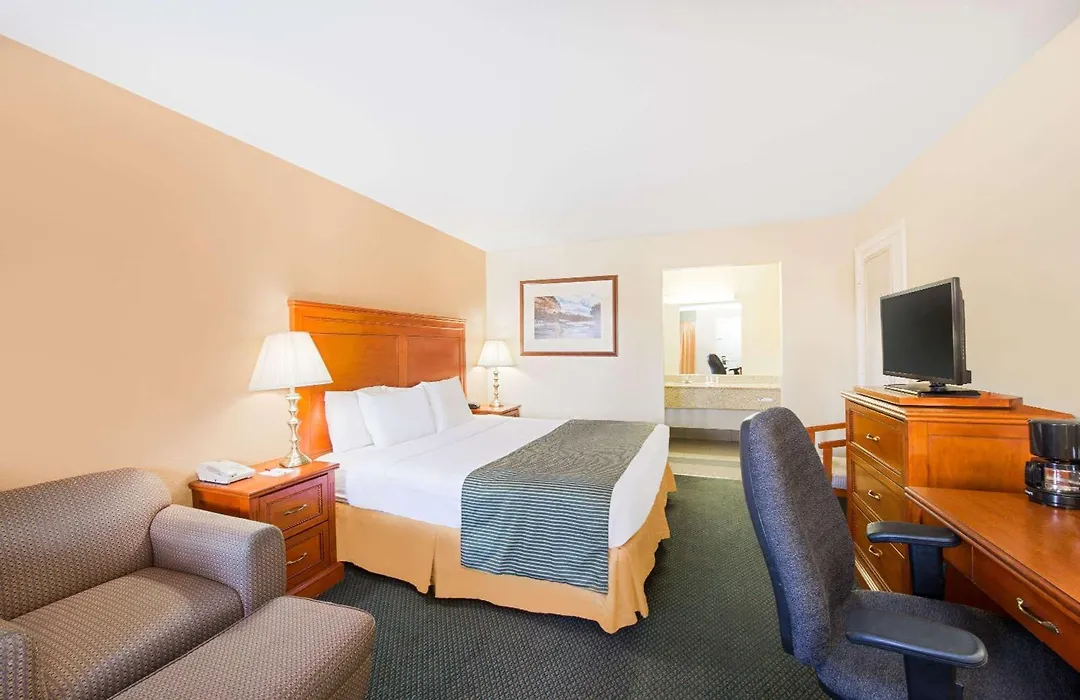 Ramada By Wyndham Flagstaff East-1