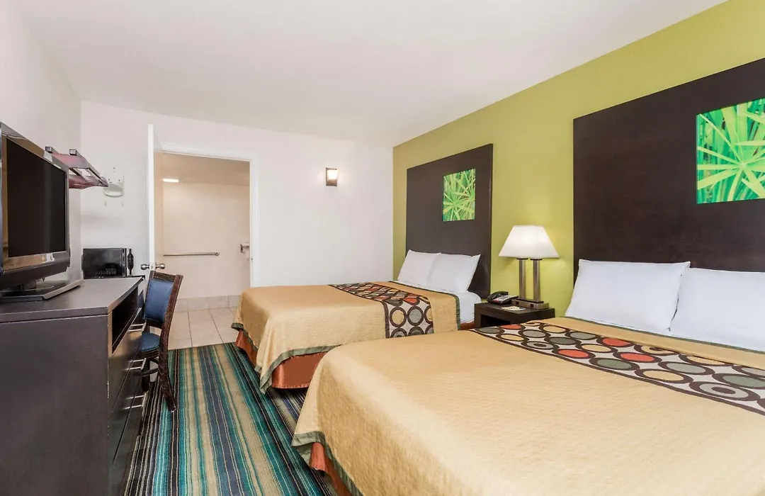 Super 8 By Wyndham Augusta-1