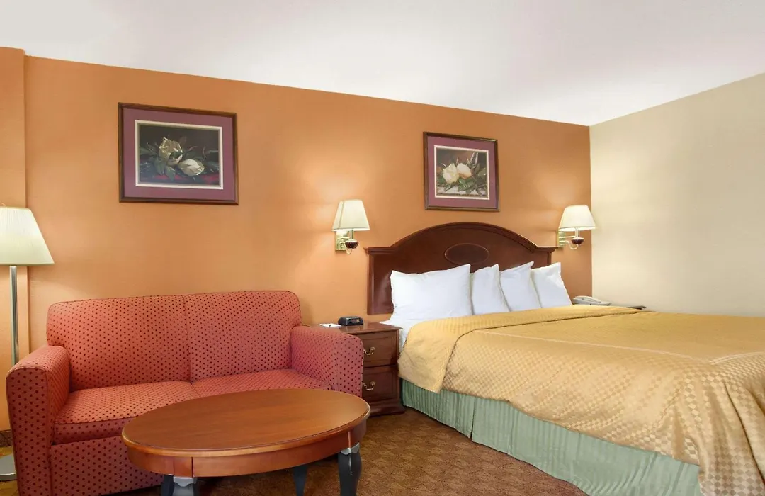 Ramada Limited - Columbia-1