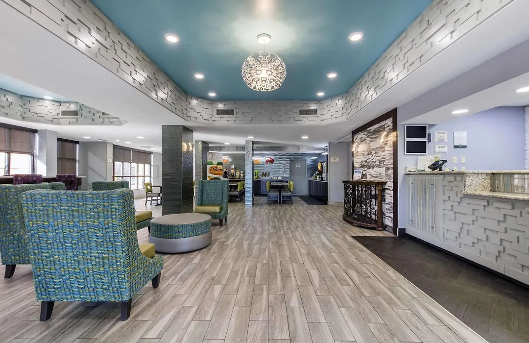 Quality Inn & Suites Montgomery East Carmichael Rd-1