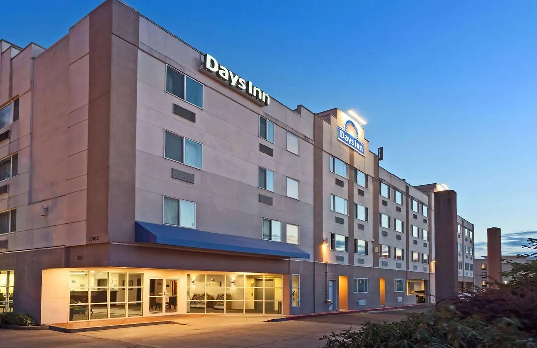Days Inn By Wyndham Seatac Airport-1