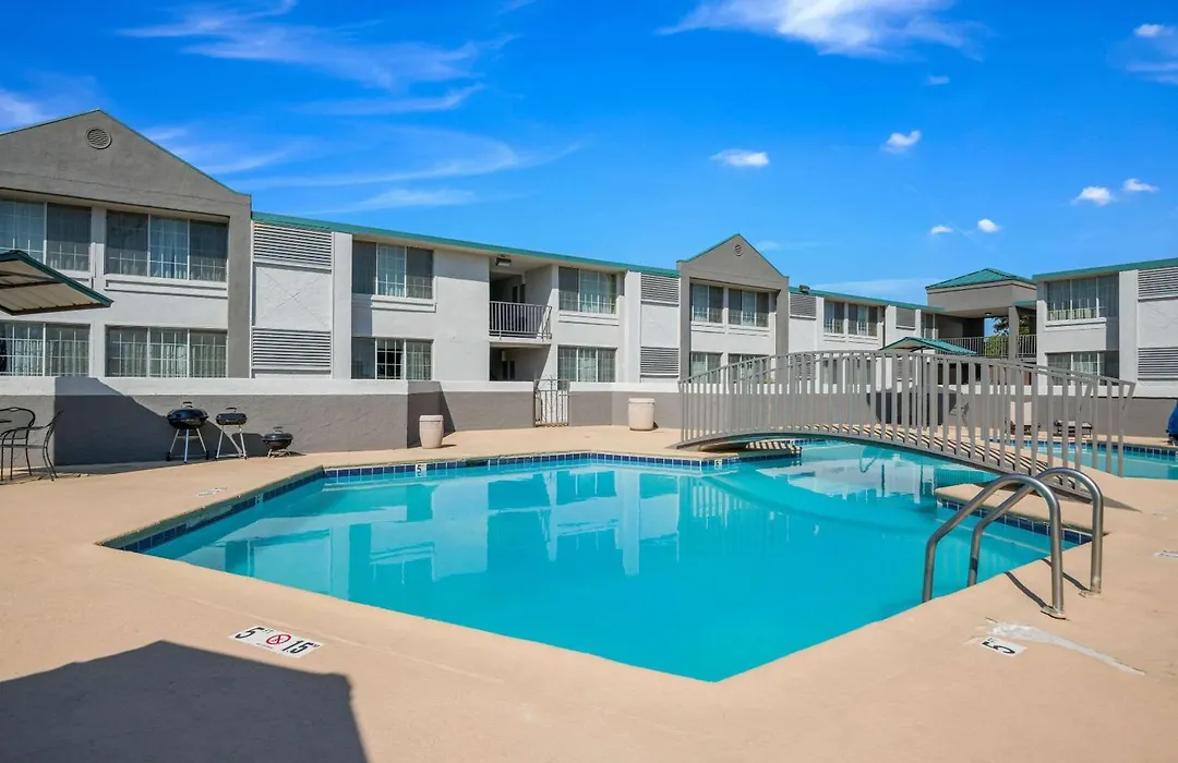 Quality Inn Sweetwater I-20-1