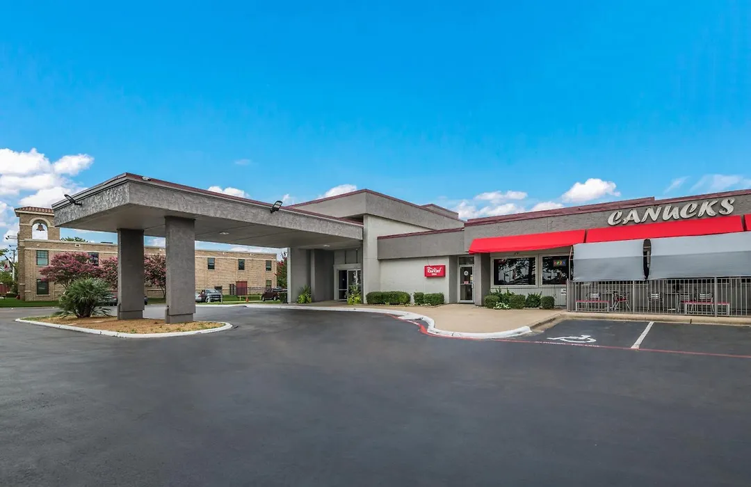 Red Roof Inn Lewisville-1
