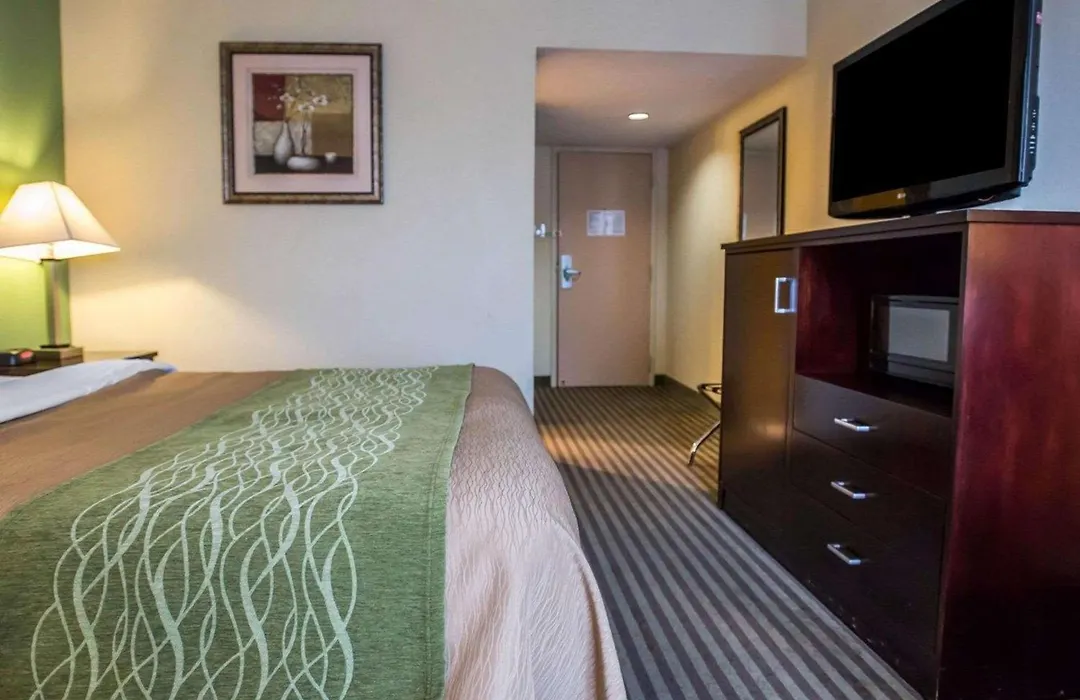 Quality Inn Mill Hall - Lamar-1