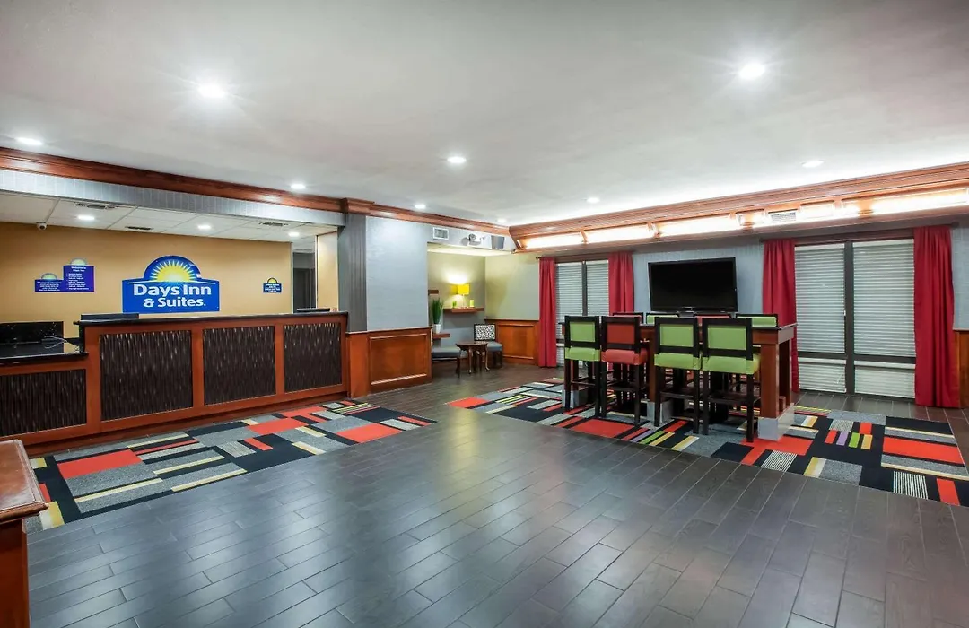 Days Inn & Suites By Wyndham Tyler-1