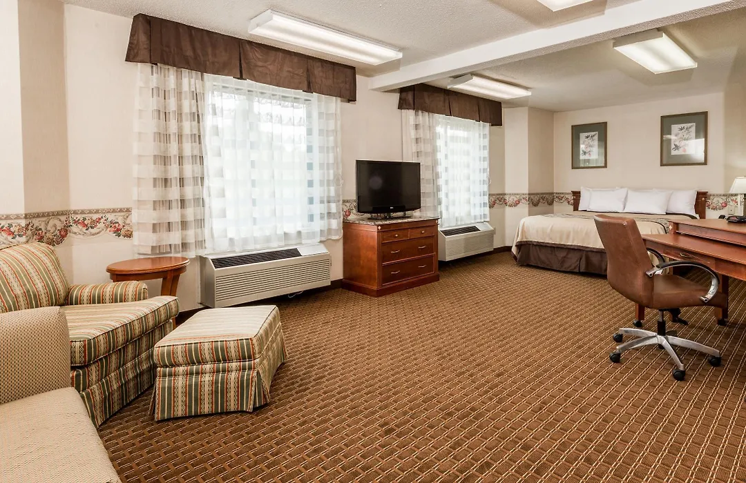 Days Inn By Wyndham Yadkinville-1
