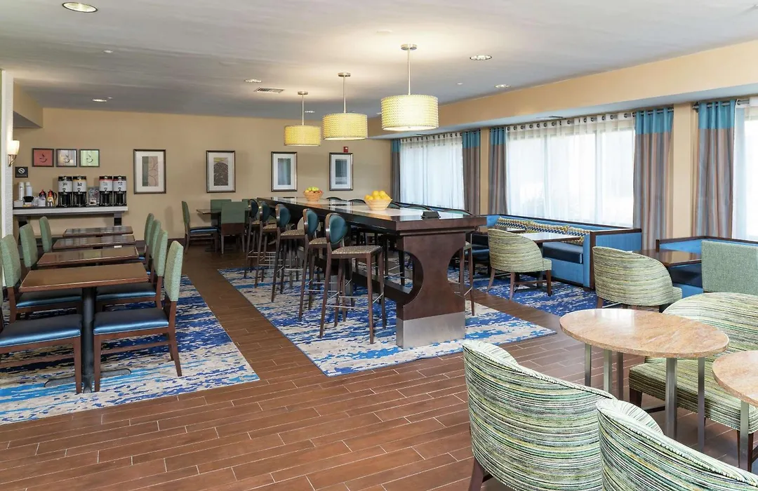 Hampton Inn East Lansing-1