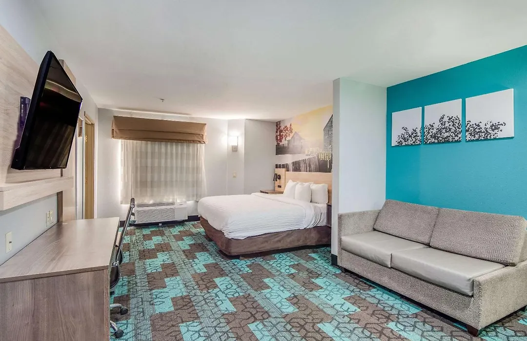 Clarion Pointe Wake Forest - Raleigh North-1