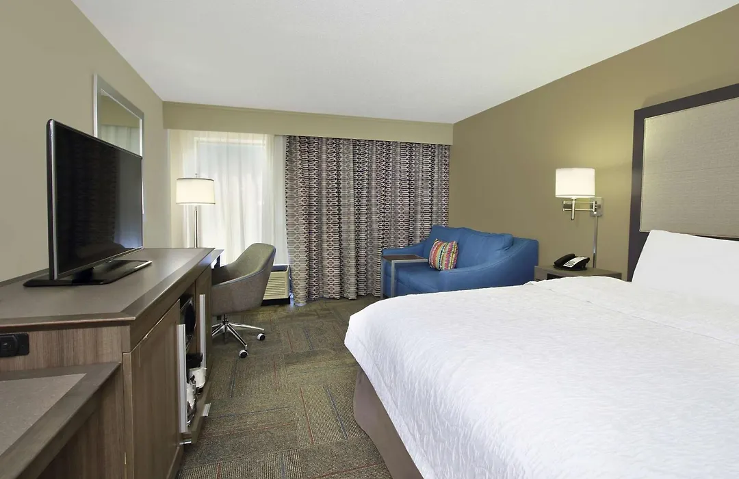 Hampton Inn Madison-1
