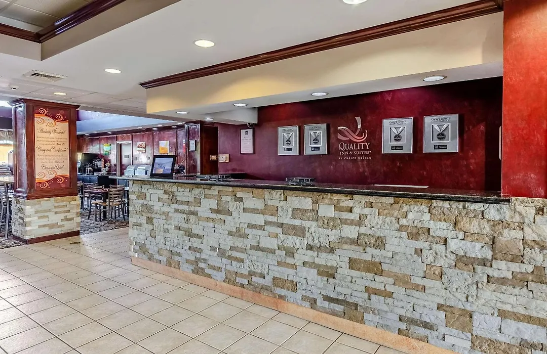 Quality Inn & Suites Abingdon-1