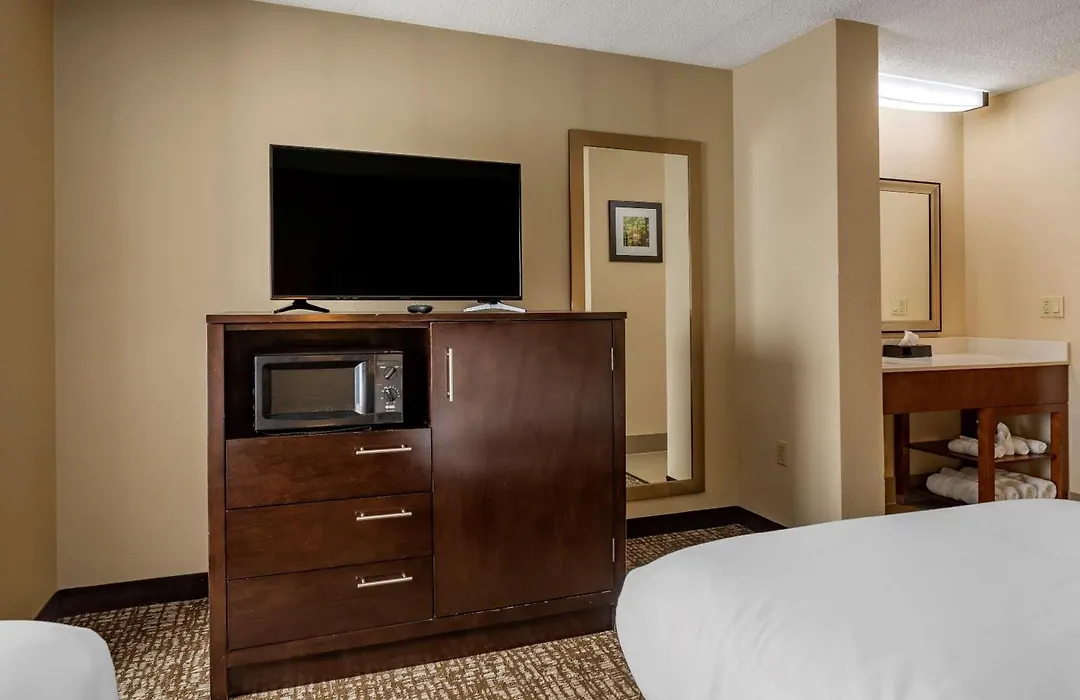 Comfort Inn Paducah I-24-1