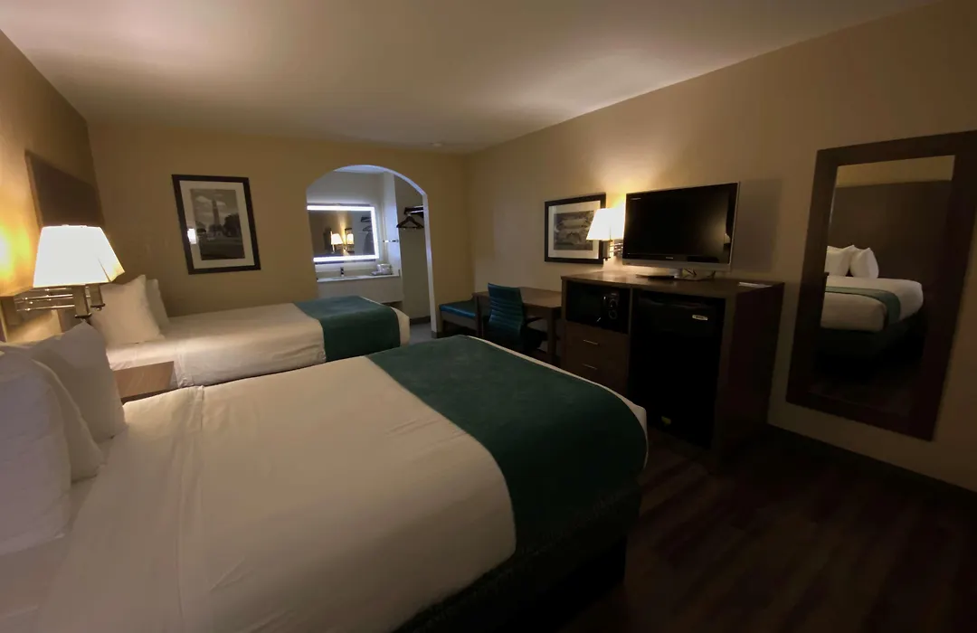 Best Western Catalina Inn-1