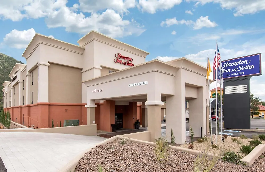 Hampton Inn & Suites Ruidoso Downs-1